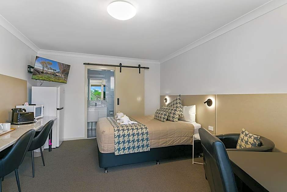 Kandos Fairways Motel