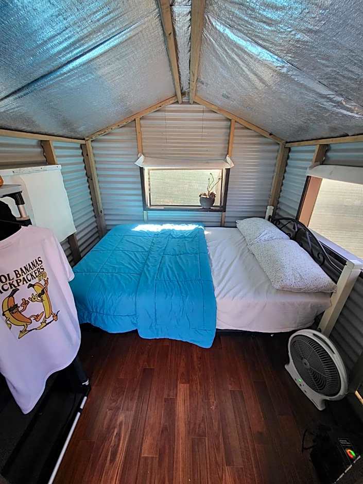 Cool Bananas Backpackers