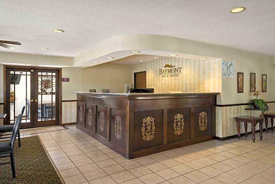 Baymont by Wyndham Whitewater