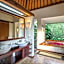 Villa Saffron Seminyak Bali