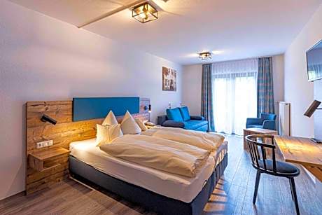 Double Room with Balcony