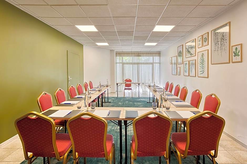 Paradou Mediterranee, BW Signature Collection