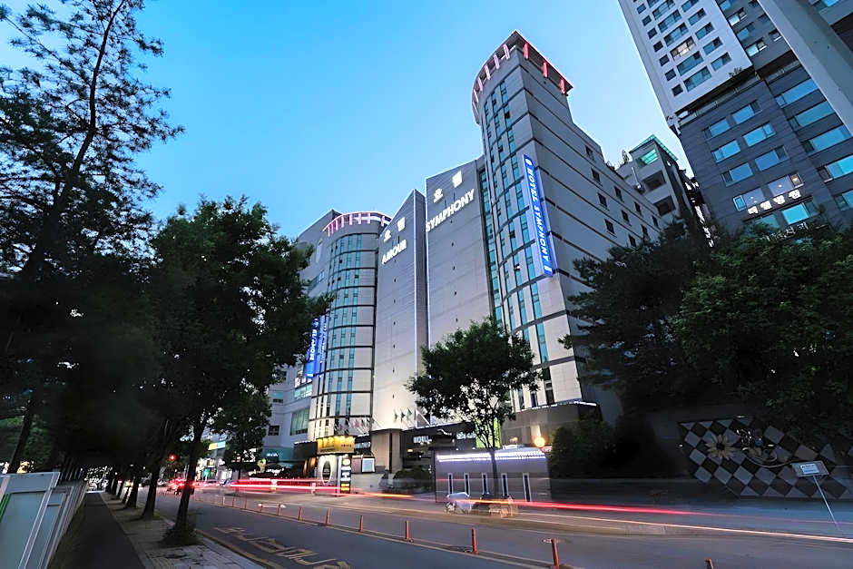 Amour Symphony Hotel