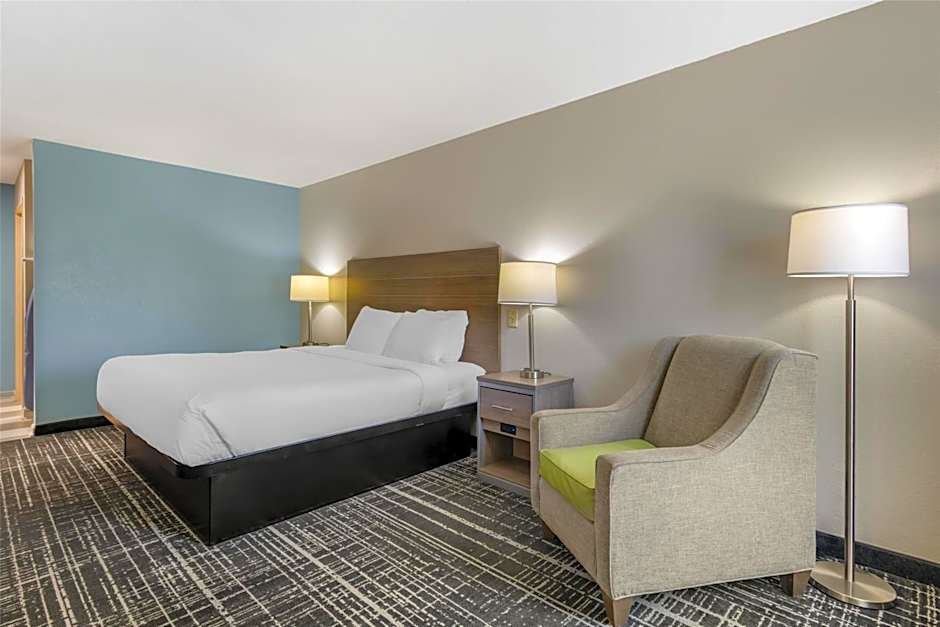 Best Western Commerce Inn