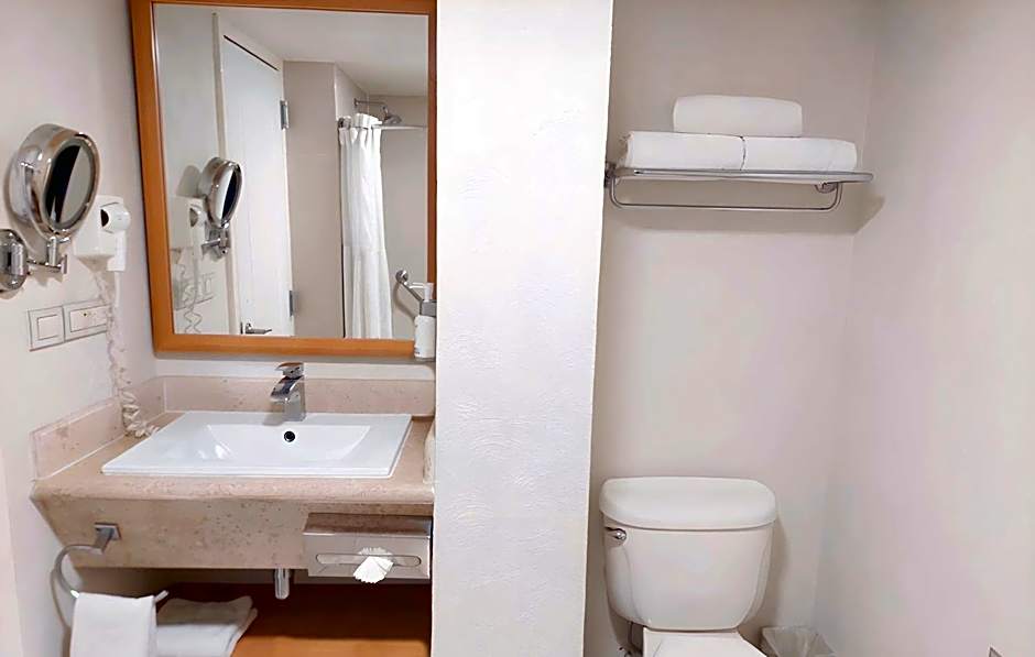 Holiday Inn Cuernavaca By IHG