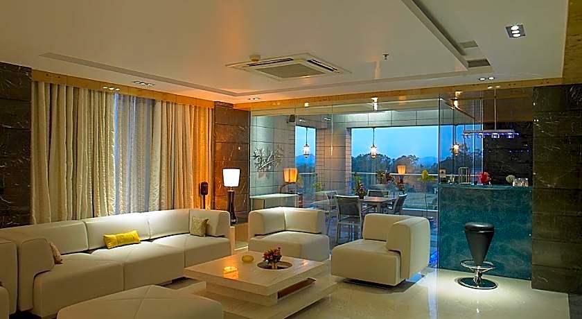 Royal Orchid Central Kireeti Hampi