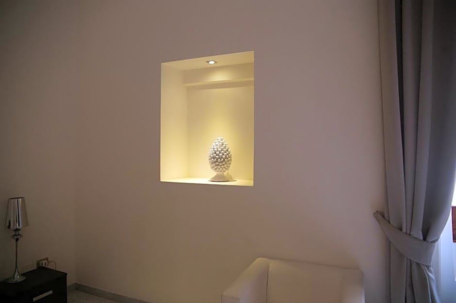 Apollo Suites