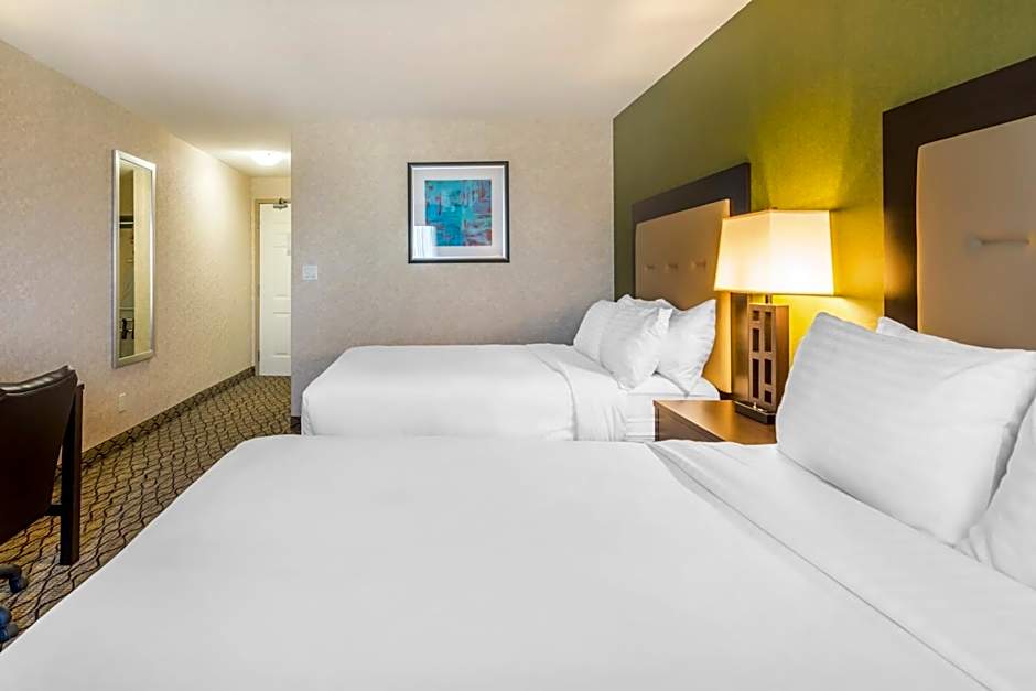 Clarion Hotel & Conference Center Sherwood Park