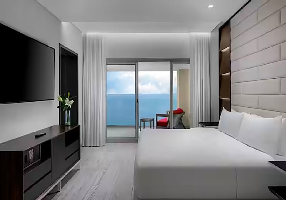 Photo 1 of 11 of Standard 1 King Bed, Ocean front