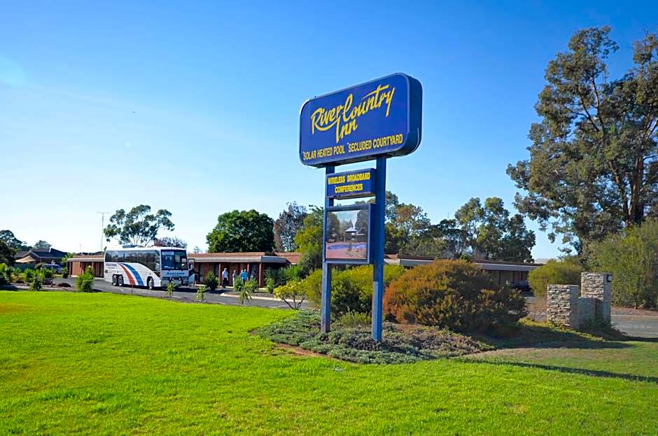 River Country Inn