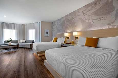 Queen Suite with Two Queen Beds - Accessible/Non Smoking