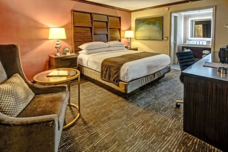 Queen Room