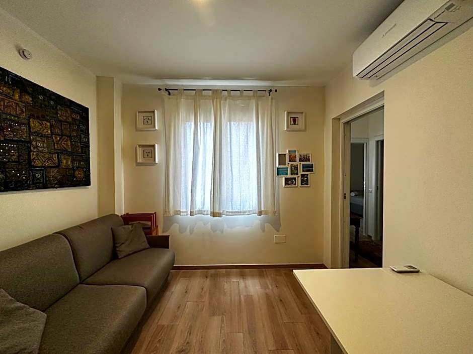 Extravaganza Room and Suite Apartment City Center