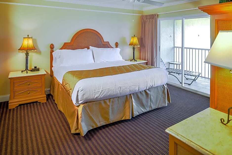 Hilton Vacation Club Charter Club Naples Bay