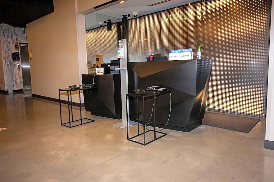 Aloft St. Louis Cortex, a Marriott Hotel