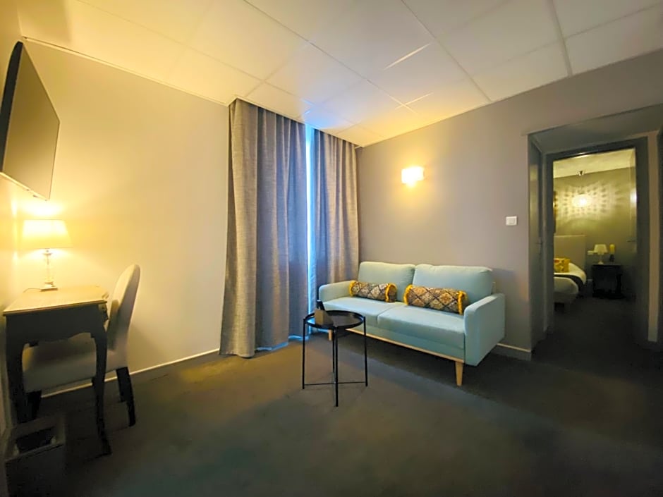 Brit Hotel Acacias