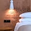 Bitzaro Grande Hotel & Suites