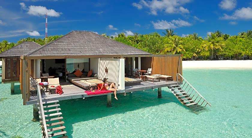 Villa Nautica Paradise Island Resort