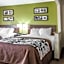 Sleep Inn & Suites Near I-90 and Ashtabula