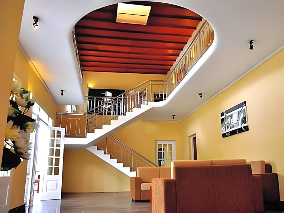 Grand 7 Hotel Thalawathugoda