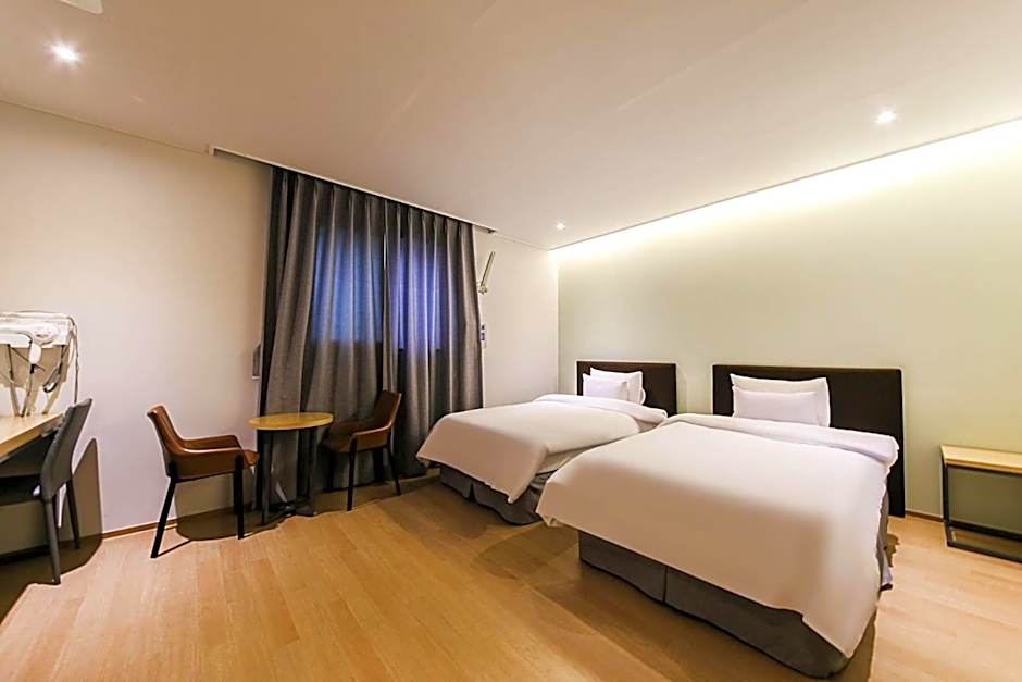 어라연 관광호텔 영월