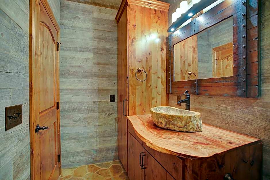 Sara's Bed and Breakfast Inn