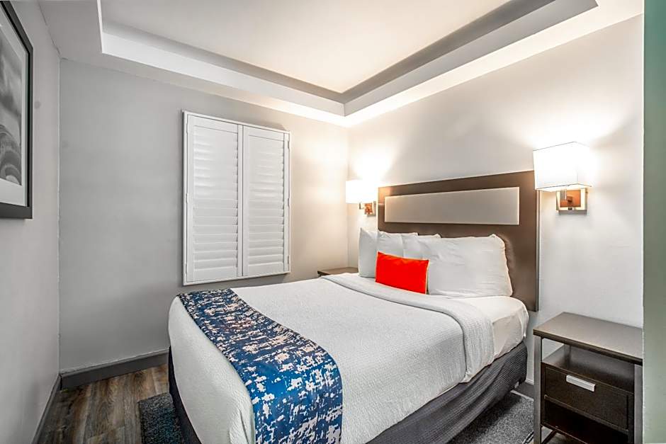 Inn at 50 Long Beach Convention Center