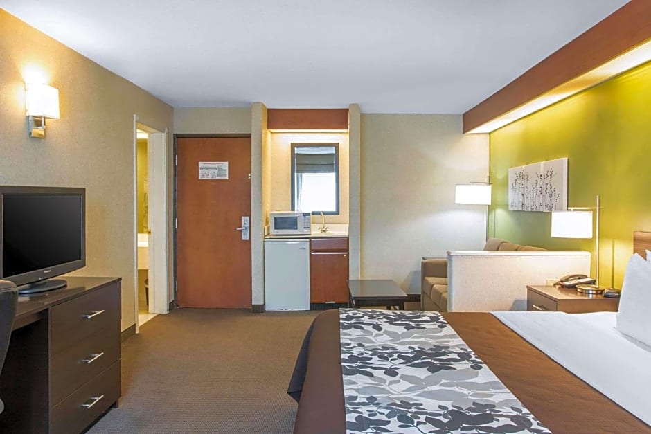 Sleep Inn & Suites Oregon - Toledo