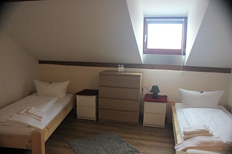 Suite-Übergroß-Eigenes Badezimmer-Stadtblick-Dachsuite