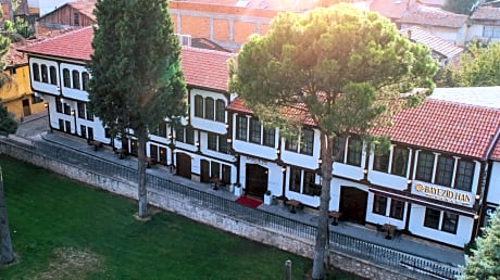 BAYEZID HAN KONAK
