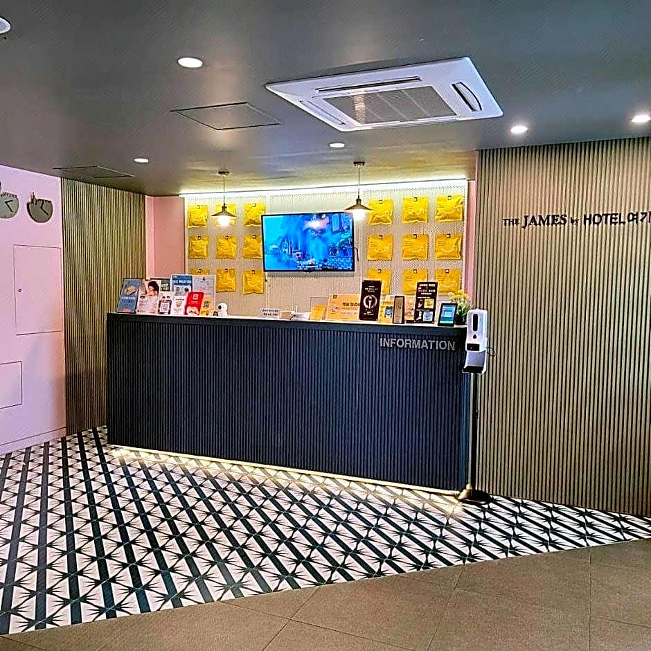 Hotel Yeogiuhtte Gangneung Gyeongpo
