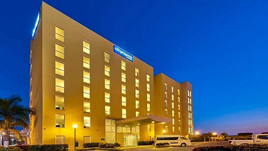 City Express by Marriott Manzanillo