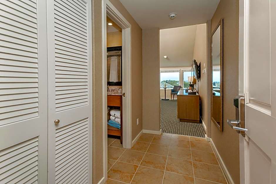 The Inn at the Tides
