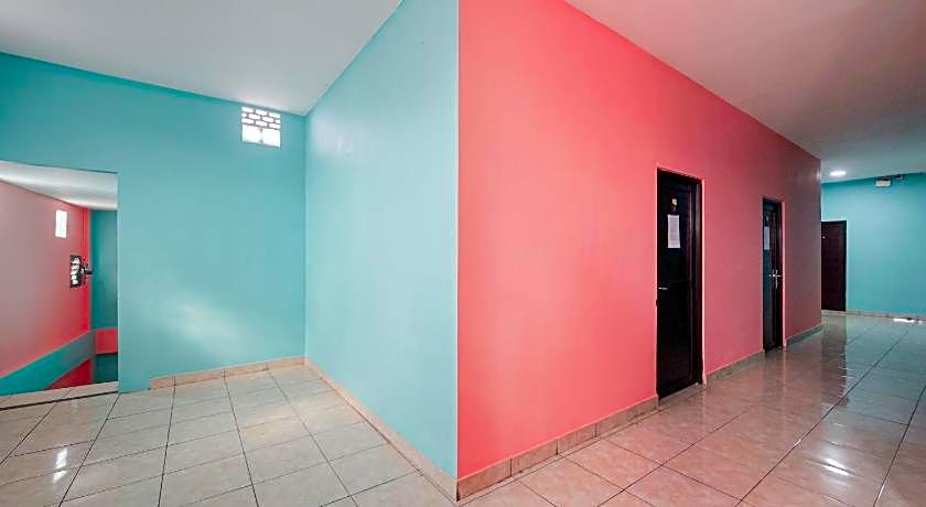 RedDoorz near Universitas YARSI – Jakarta, 