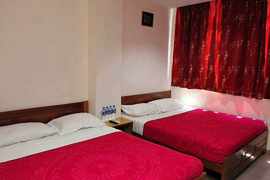 Town Inn Hotel - Rainforest