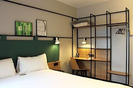 Standard Room with 1 Double Bed