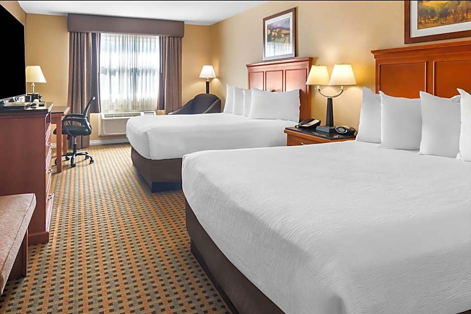 Best Western Plus Sunrise Inn