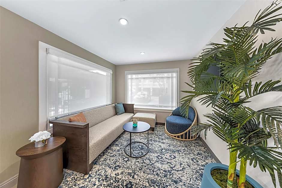 Sonesta ES Suites Chatsworth