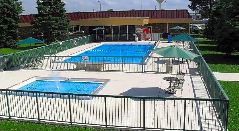 Days Inn by Wyndham Salem, Illinois