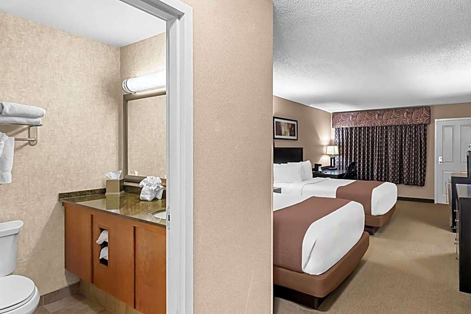 Heartland Inn & Suites, SureStay Collection by Best Western