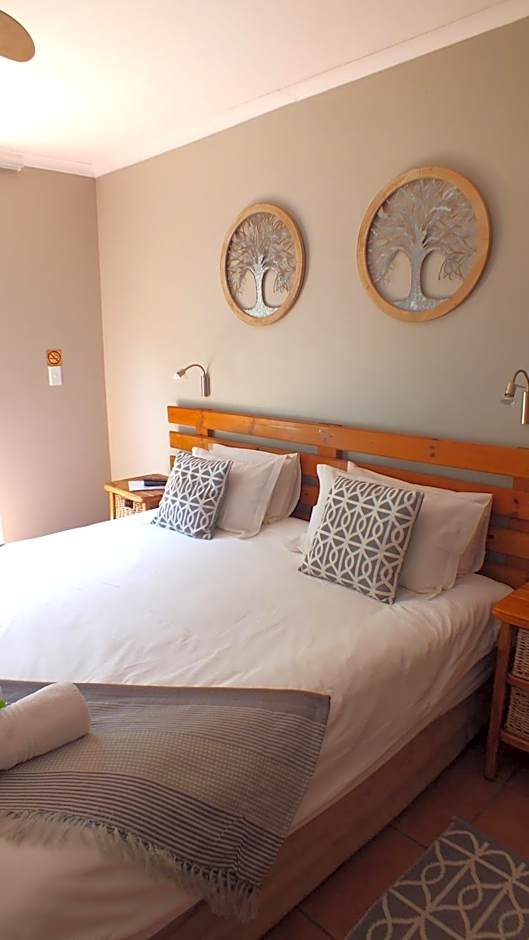 Aero Lodge Guest House