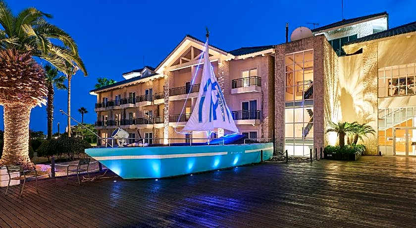 The Suites Hotel Jeju