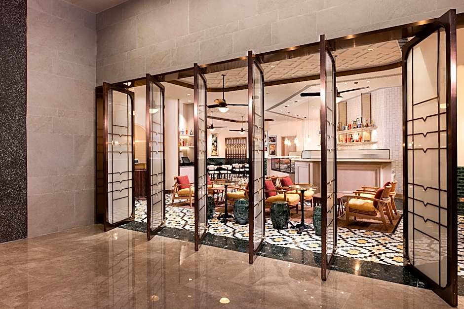 LINE FRIENDS PRESENTS CASA DE AMIGO