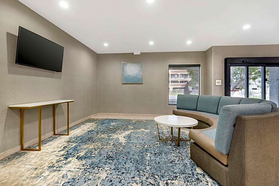 Best Western Carlsbad by the Sea