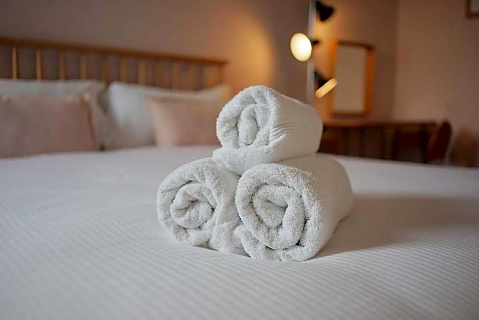 The Alma Taverns Boutique Suites - Room 5 - Hopewell