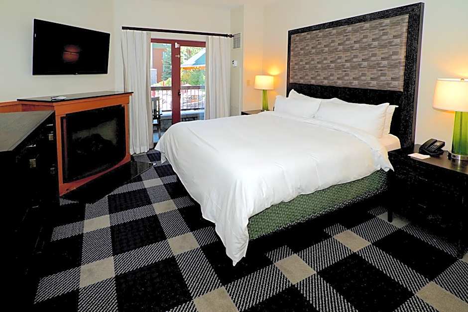 Heavenly Village Condos - Grand Residence
