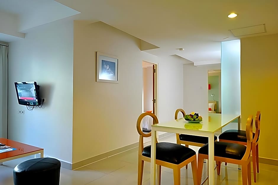 HOTEL and RESIDENCES Riverview Kuta - Bali (Associated HARRIS)