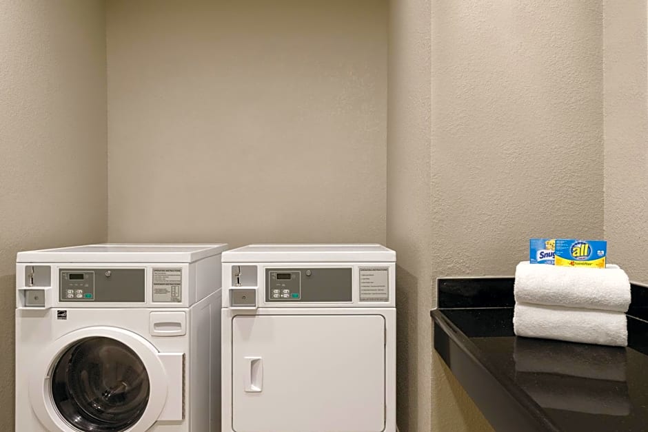 Holiday Inn Express Hotel & Suites Lavonia By IHG