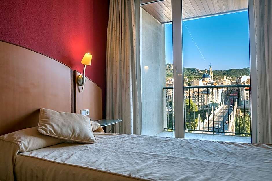 Hotel Reconquista