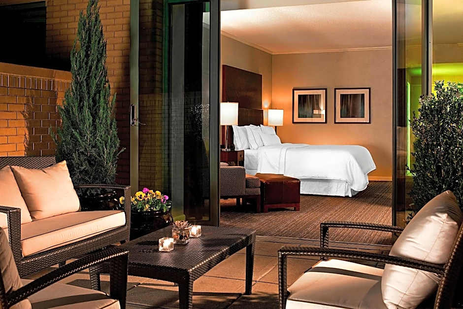 The Westin Denver Downtown